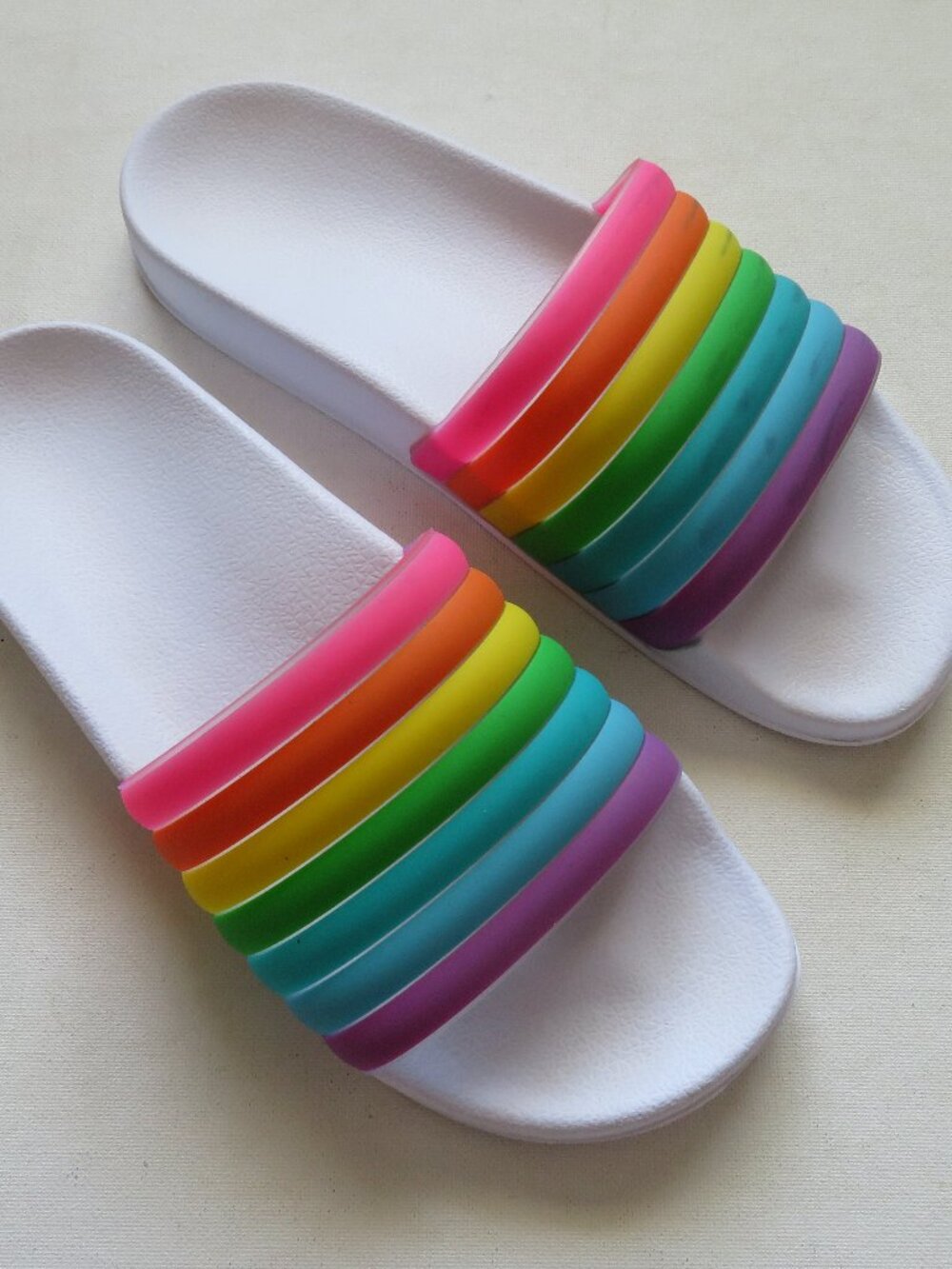 Rainbow Striped Slide Sandals Size Women's 7-8